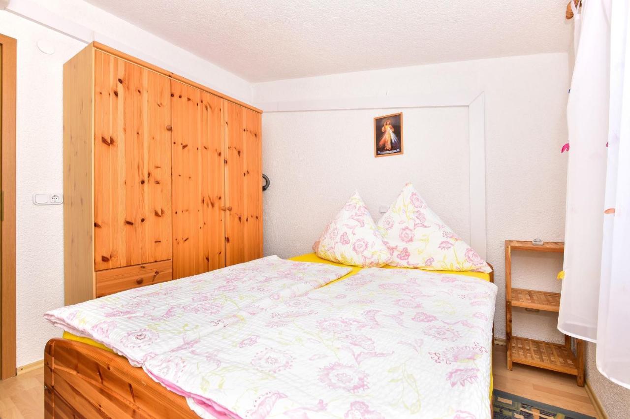 Apartments Rote Rosen Нін Екстер'єр фото