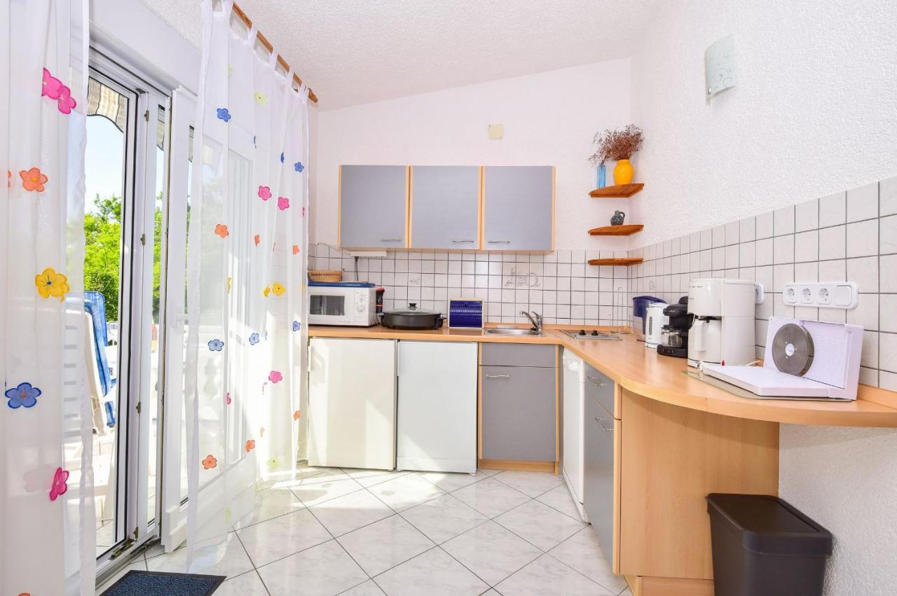 Apartments Rote Rosen Нін Екстер'єр фото
